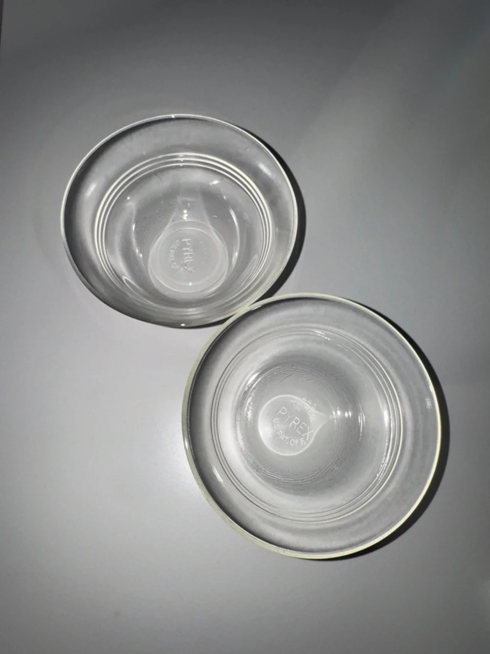 Pyrex‎ Clear Glass Mixing Prep Bowls - Set of 2